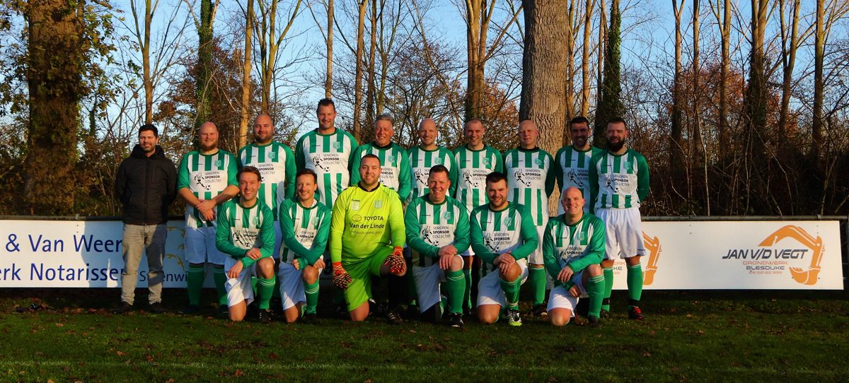 Teamfoto FC Oldemarkt 4